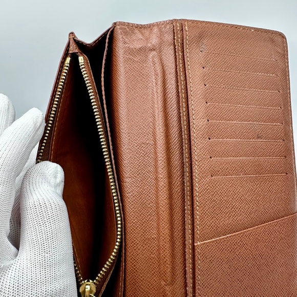 Louis Vuitton Monogram Brazza Wallet Unisex - Picture 6 of 12